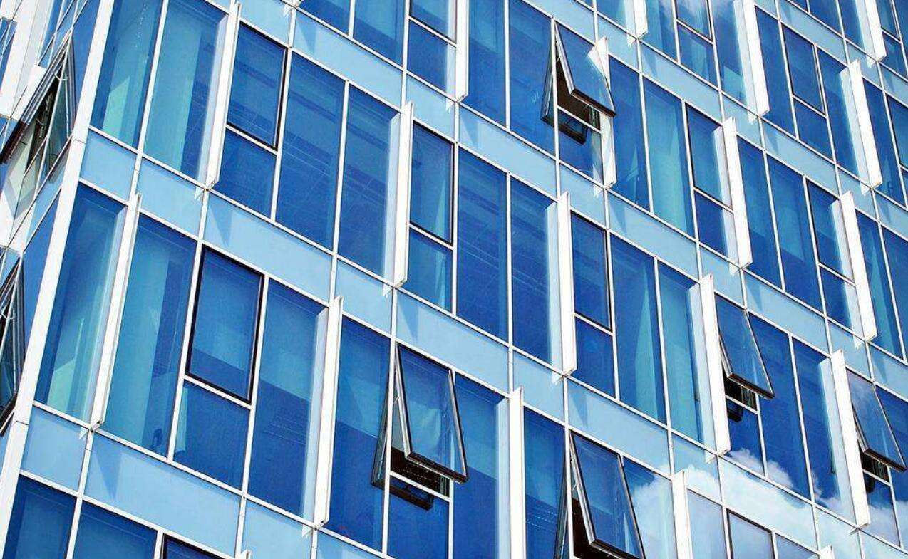 什么是幕墻玻璃？